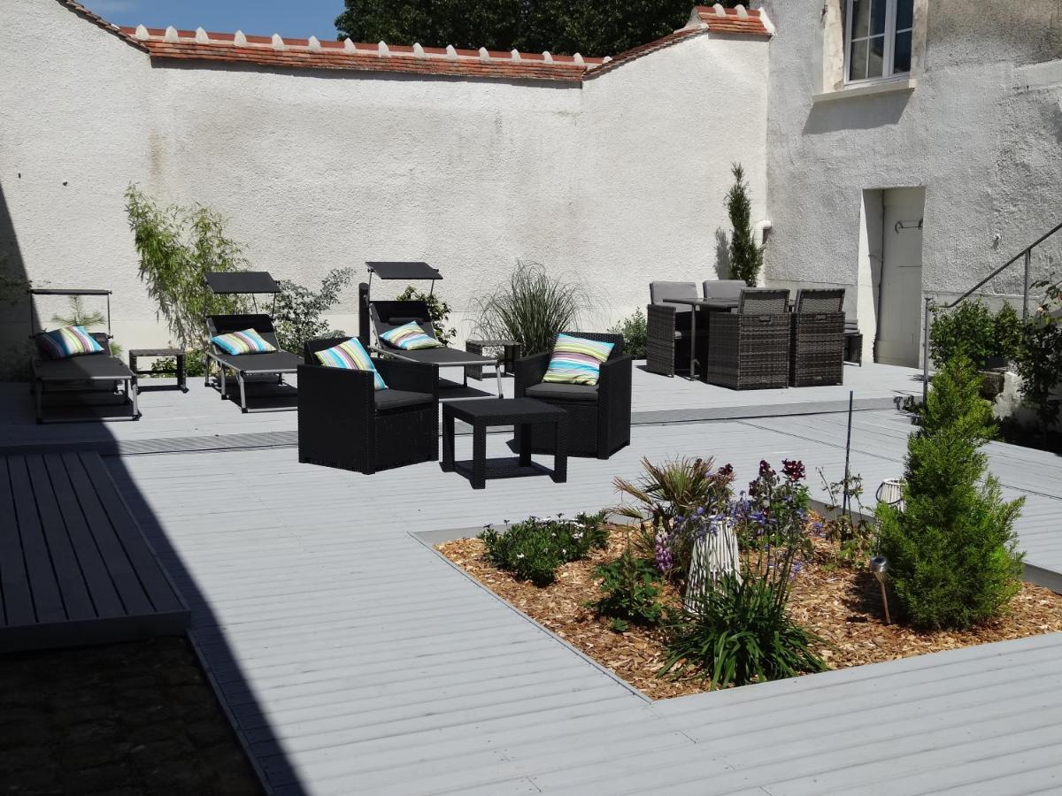 Les Petites Tuileries Bed & Breakfast Bray-sur-Seine Bagian luar foto